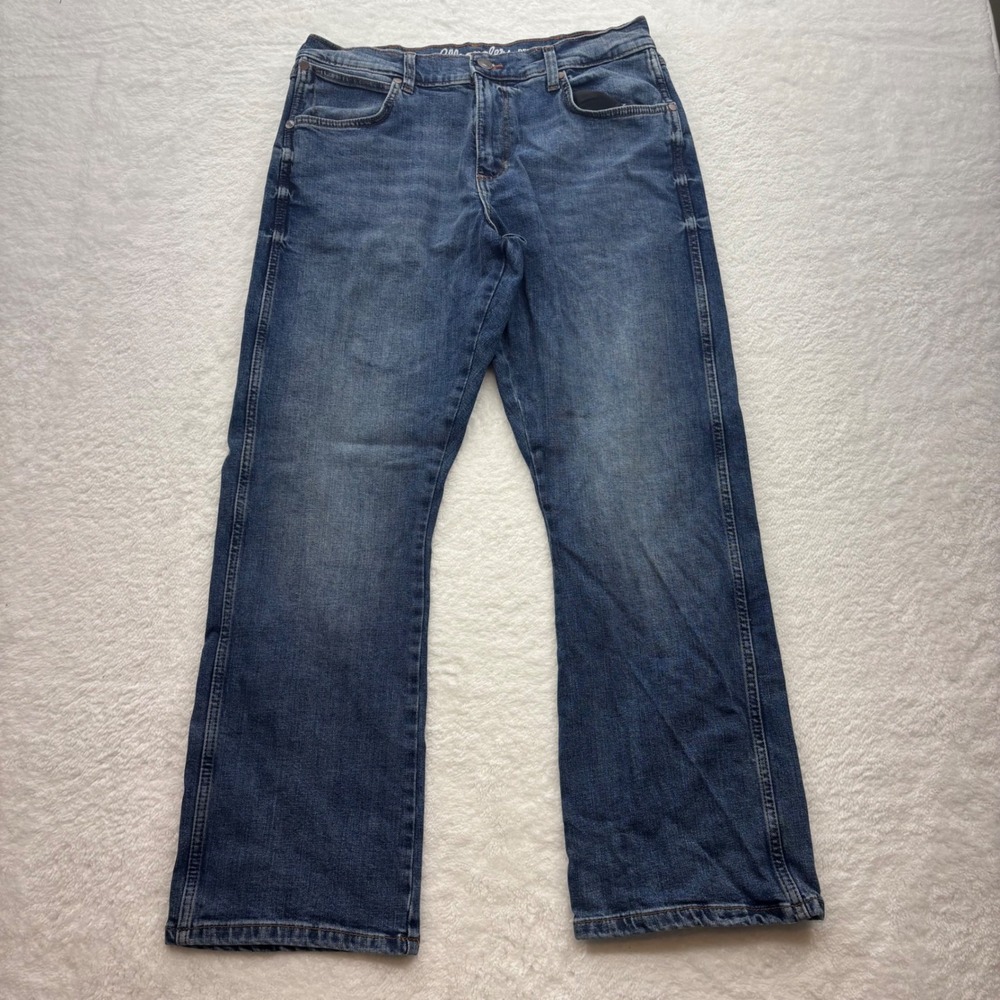 Wrangler Retro Relaxed Bootcut Jeans Mens 32x30 Medium Wash Blue 112367677